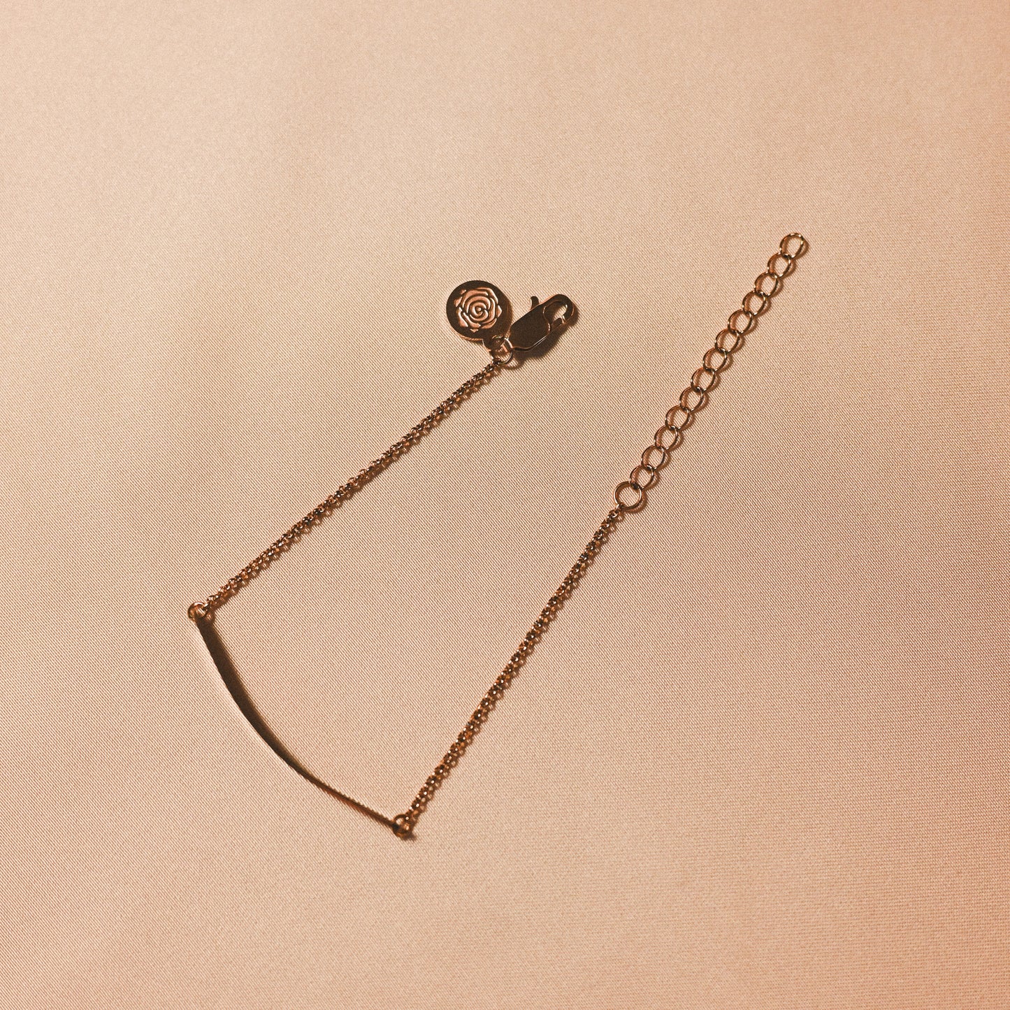 I AM UNBREAKABLE. | STATEMENT BRACELET